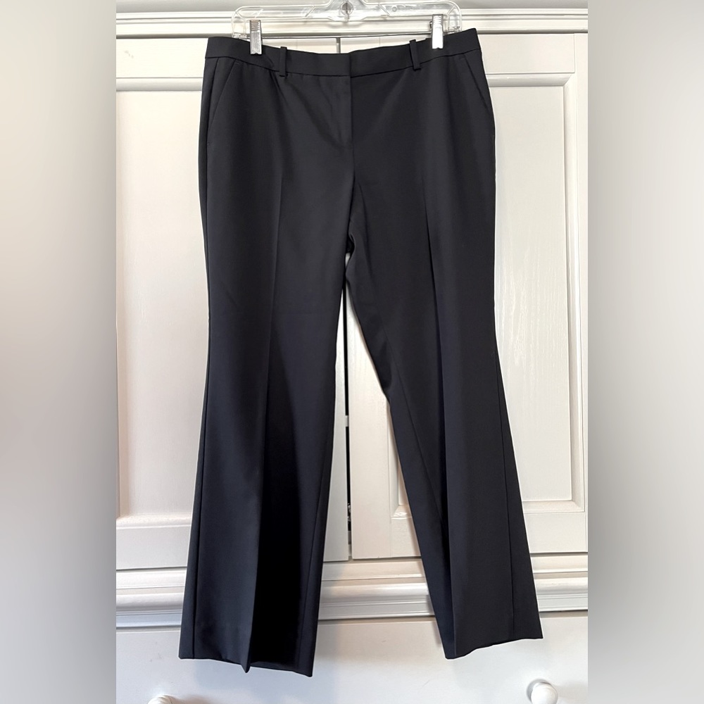 Ann Taylor 10P black trousers with some stretch